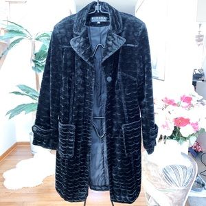 Soft black furry women's winter trench coat jacket warm faux fur style